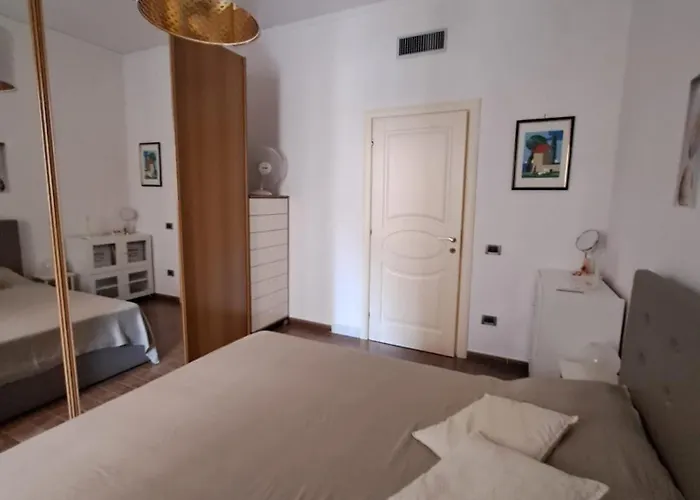 Апартаменты Emily's Place